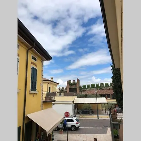 Balconcino Su Lazise